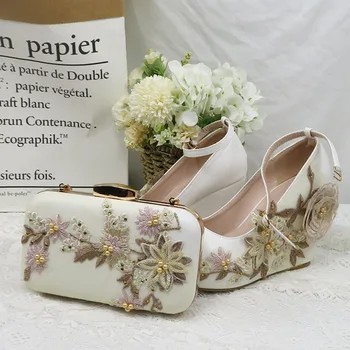 2020 Novas Chegada Cunhas de Flores do casamento sapatos combinando com sacos de salto Alto Dedo do pé Redondo Pulseira de Tornozelo Festa de casamento sapato e bolsa conjunto