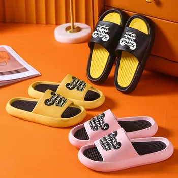 2022 verão chinelos de mulheres grossa com solado de desenhos animados chinelos de quarto interior sandálias slip-on, chinelos de quarto