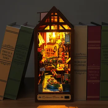DIY Livro Nook Kit Prateleira Inserir em Miniatura Conto de Fadas Cidade Estante de Madeira da Floresta Casa de Casa de bonecas Aparador Brinquedos para Meninas Presentes