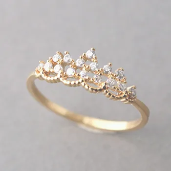 Luxo Coroa Anéis para Mulheres Cor de Ouro Brilhante Cristal Cúbico Zirconia Anel Elegante Feminino Engajamento Banda de Casamento de Jóias de Moda