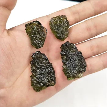 Natural Moldavite verde aerolites pedra de cristal pingente de energia apotropaico de Saúde De checo de Cura Reiki minerais, pedras preciosas