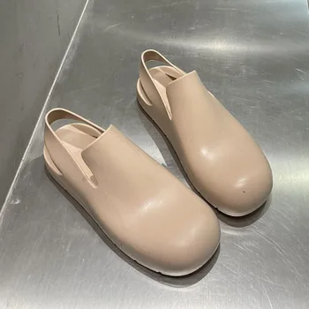 Verão Nova Mulher Sandálias Concisa Televisão Baotou Jelly Shoes Personalidade antiderrapante Design Casual ao ar livre de Todos-Jogo Botas de Chuva